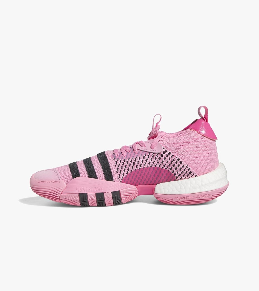 Roosa Trae young 2