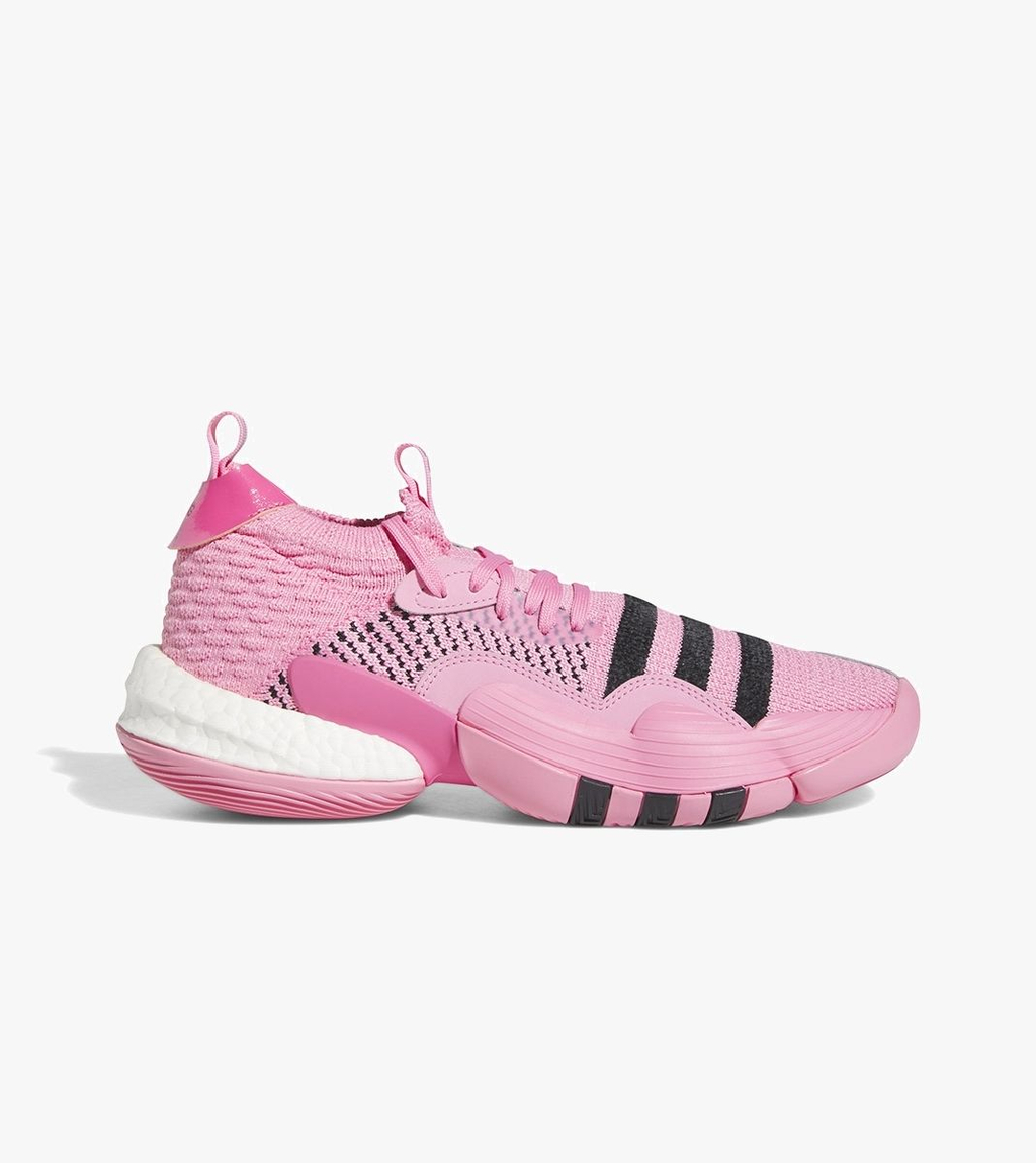 Roosa Trae young 2