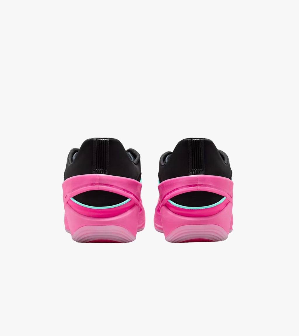 Punainen JORDAN LUKA 5