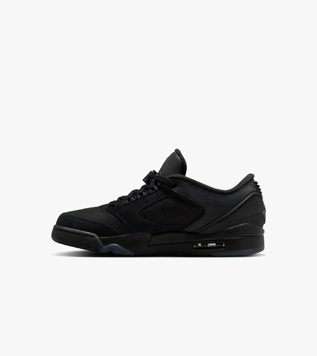 Musta JORDAN SIXTY PLUS LOW