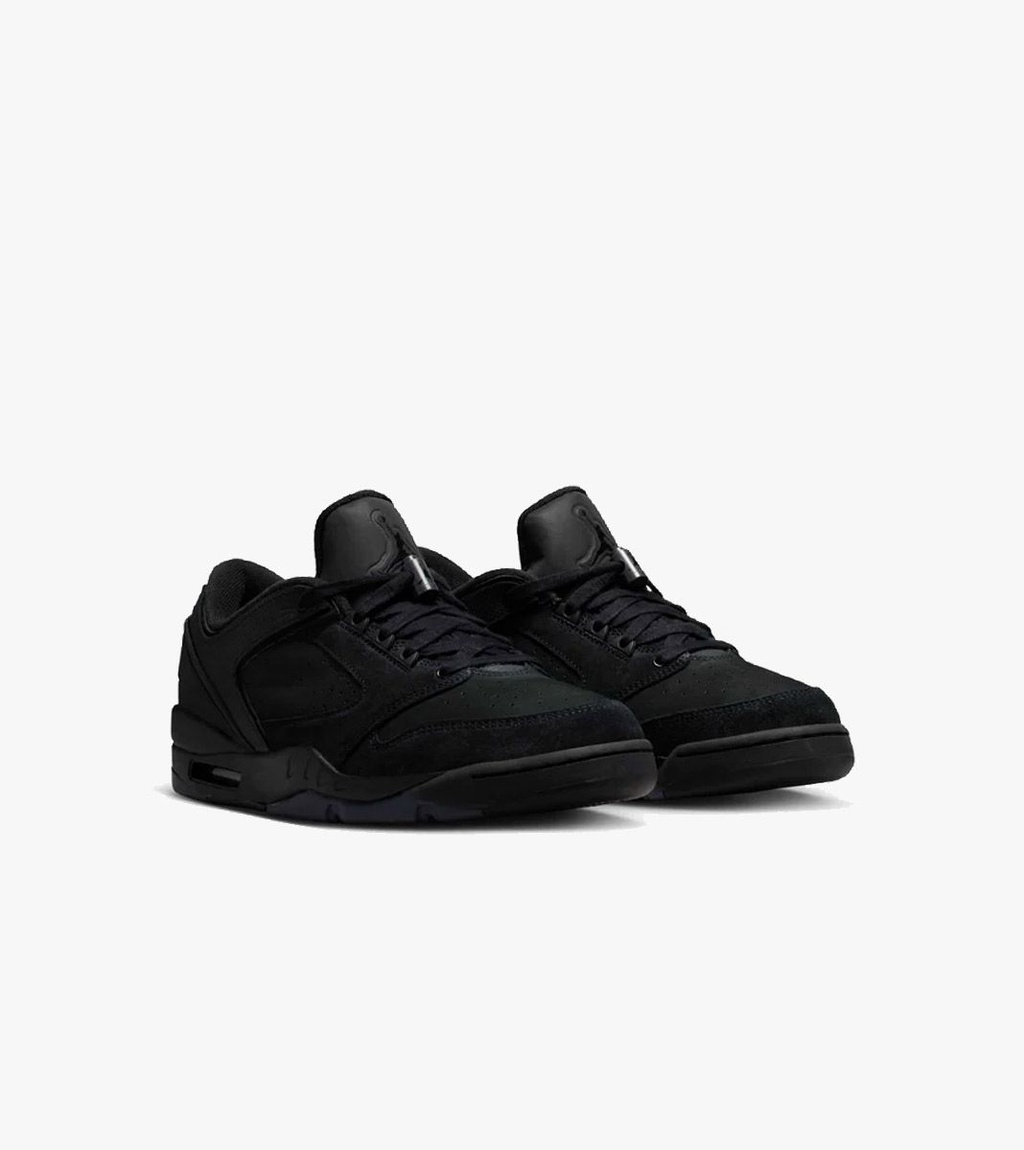 Musta JORDAN SIXTY PLUS LOW