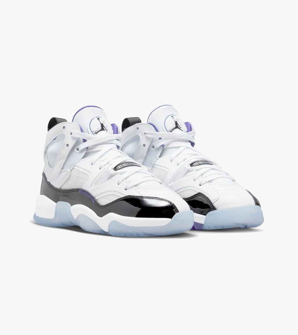 White JUMPMAN TWO TREY GS