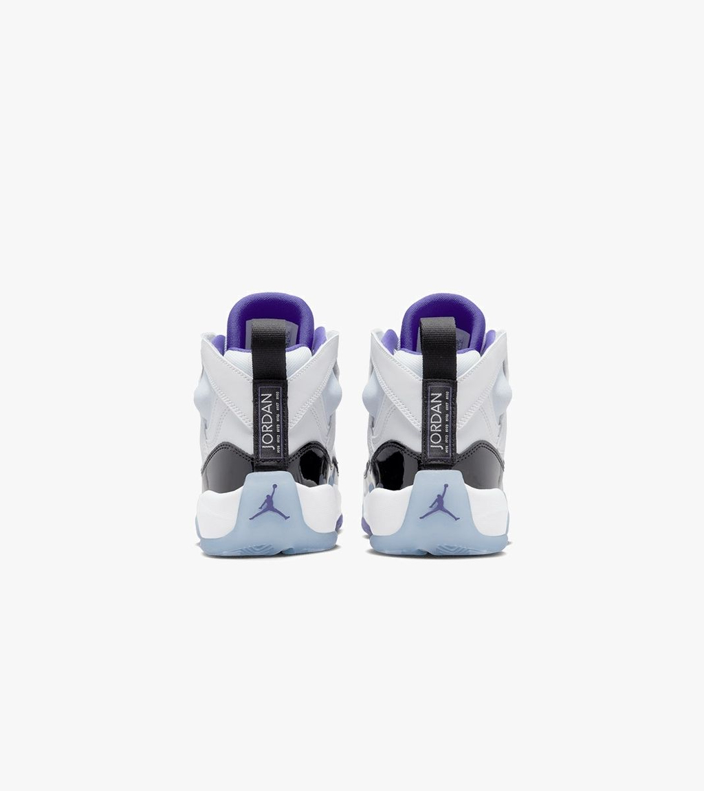 White JUMPMAN TWO TREY GS
