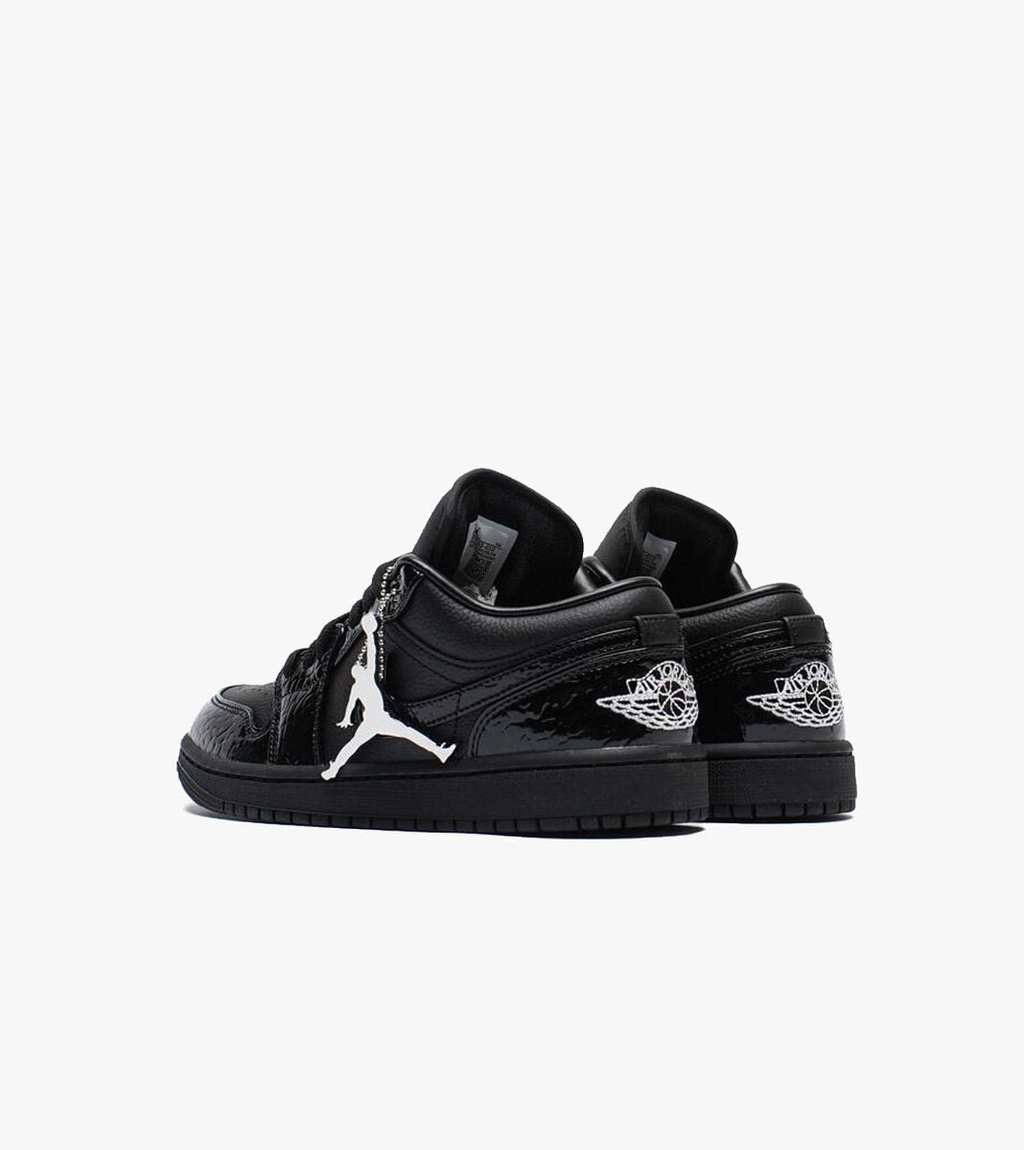 Melna W AIR JORDAN 1 LOW SE