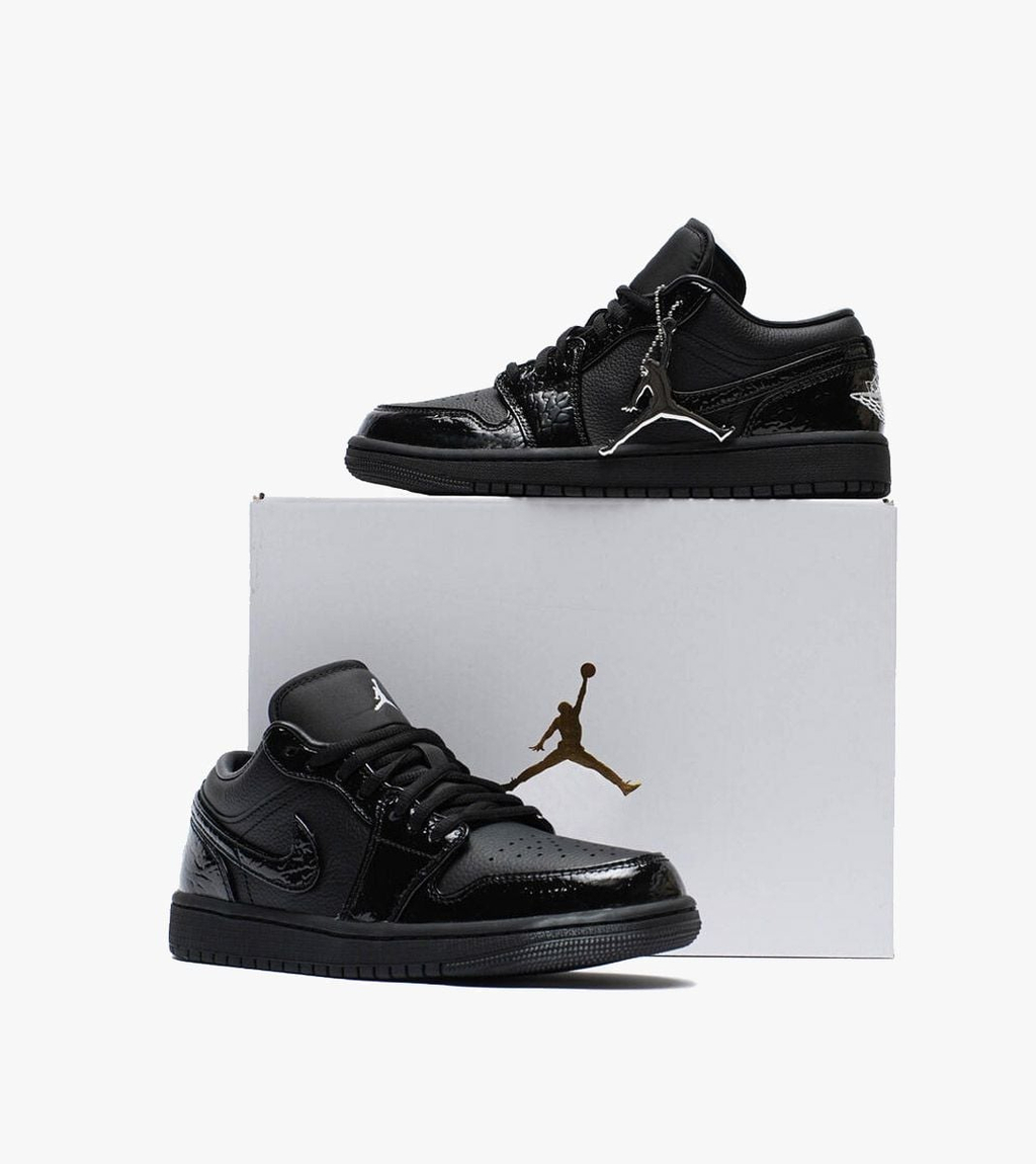 Melna W AIR JORDAN 1 LOW SE