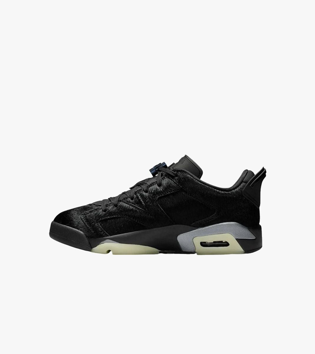 Black W AIR JORDAN 6 LOW
