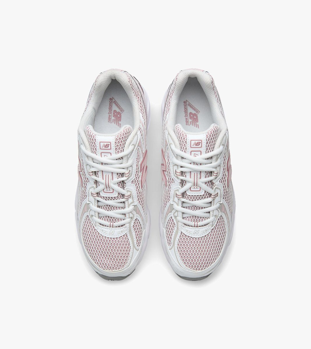 Rožinė New balance 740