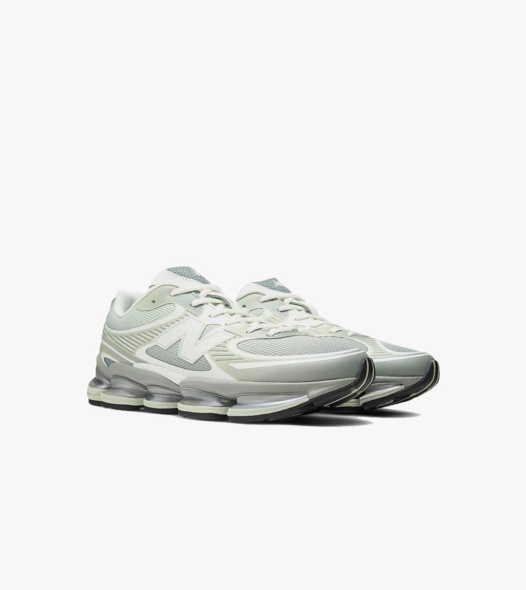 Zaļa NEW BALANCE ABZORB 2000