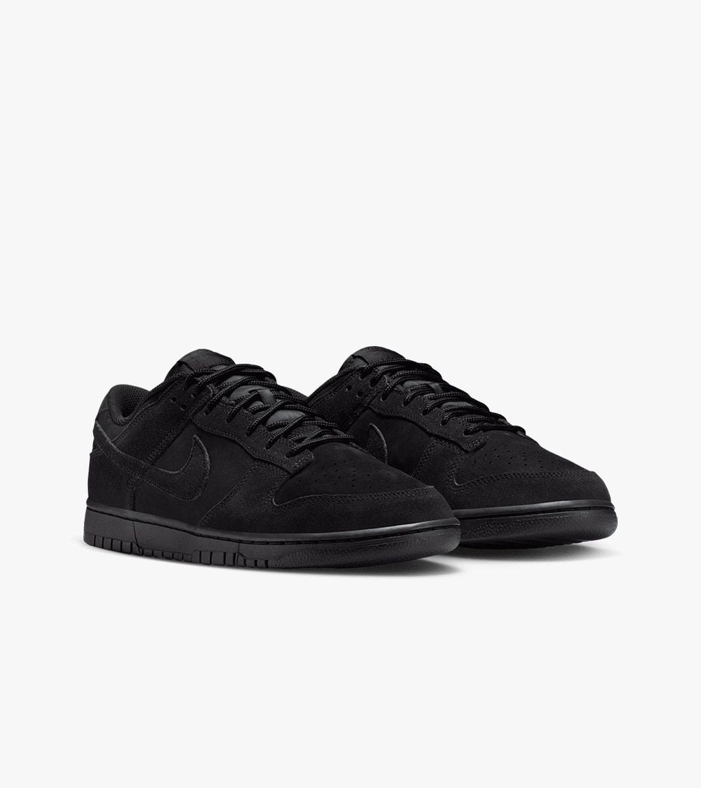 Musta NIKE DUNK LOW RETRO SE
