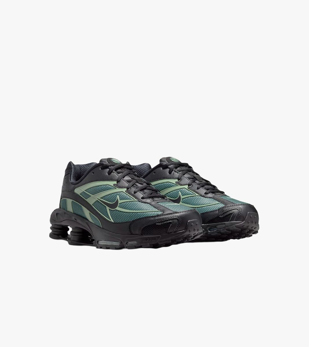 Melna NIKE SHOX RIDE 2