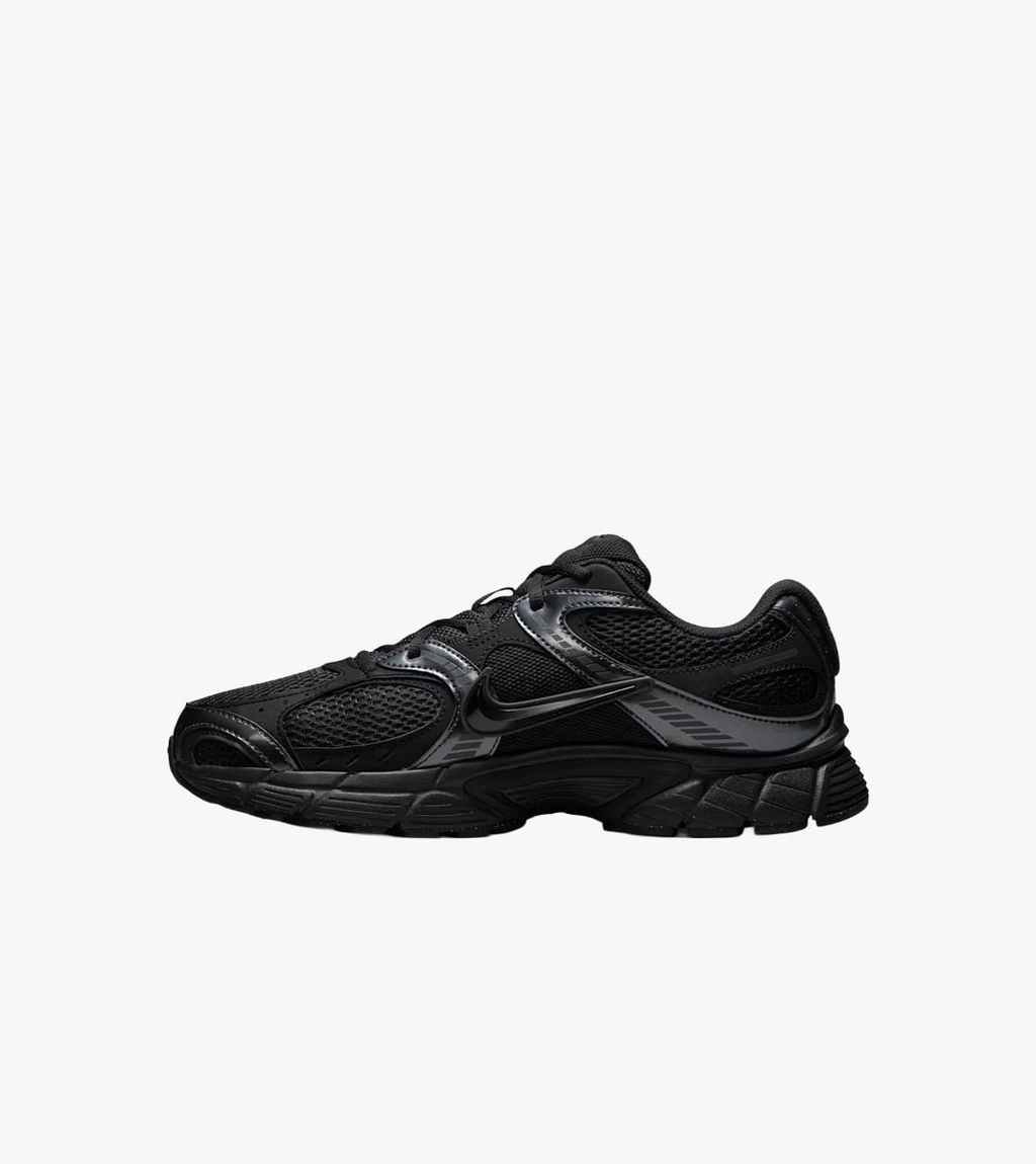 Juoda Nike v5 rnr