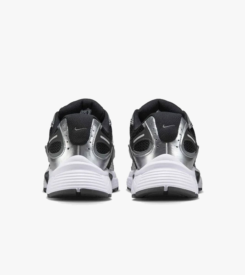 Must Nike v5 rnr