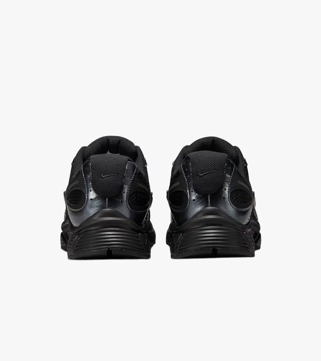 Juoda Nike v5 rnr