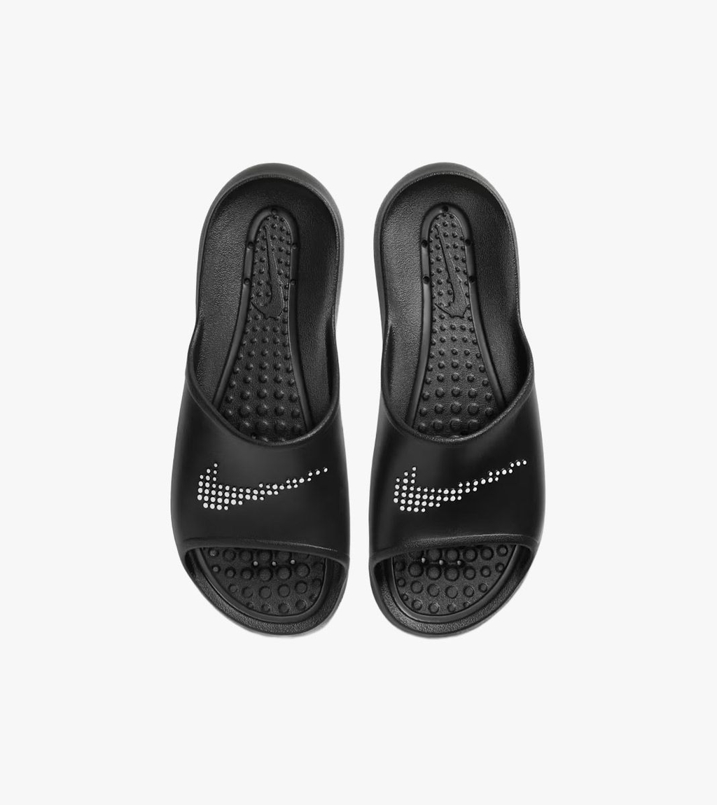 Juoda Nike victori one shower slide