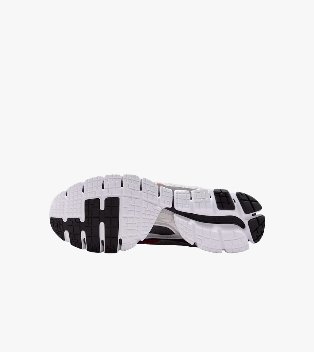 Rött Nike zoom skylon 11