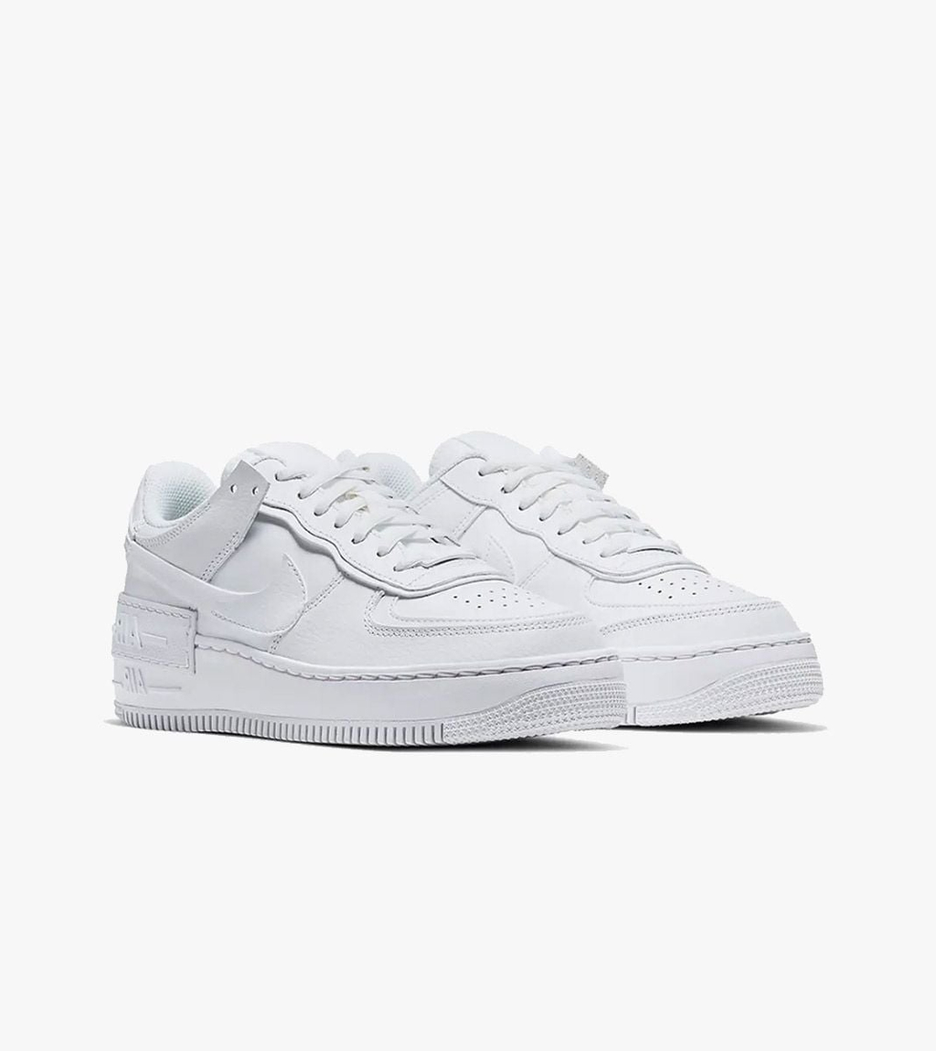 Valge W af1 shadow