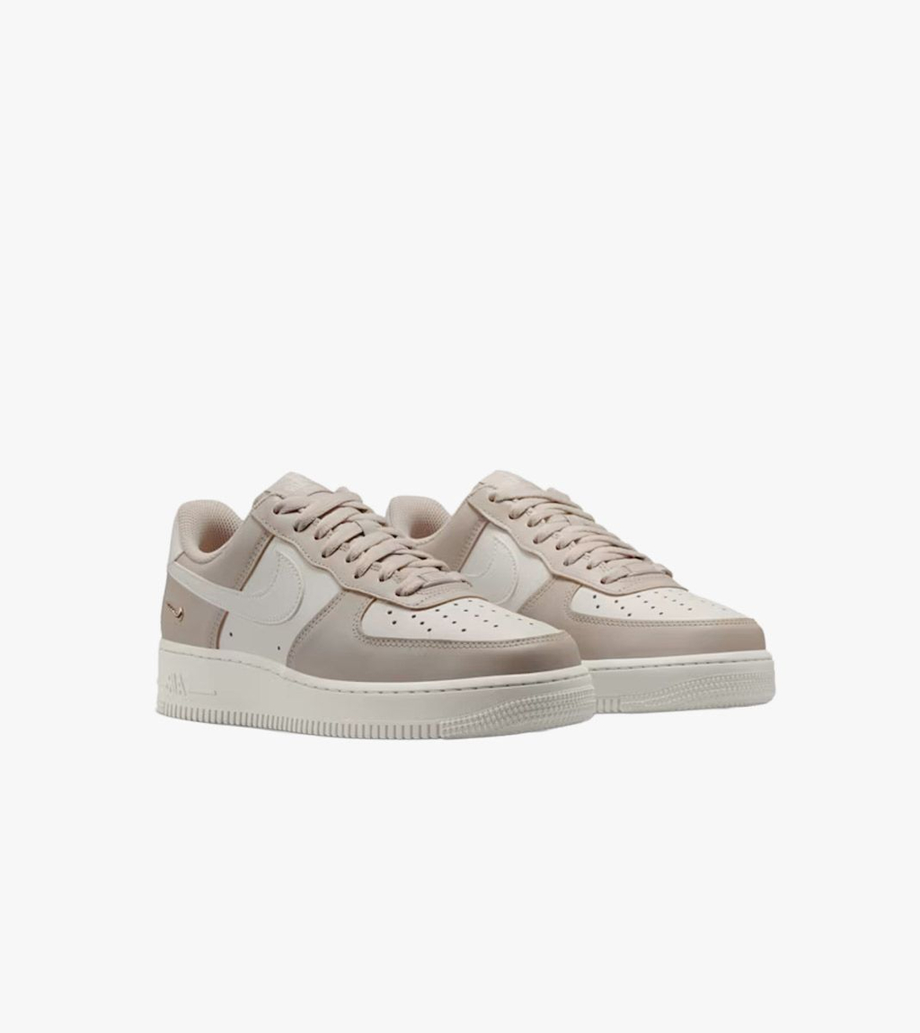Beige W AIR FORCE 1 ´07 LOW CRSNT