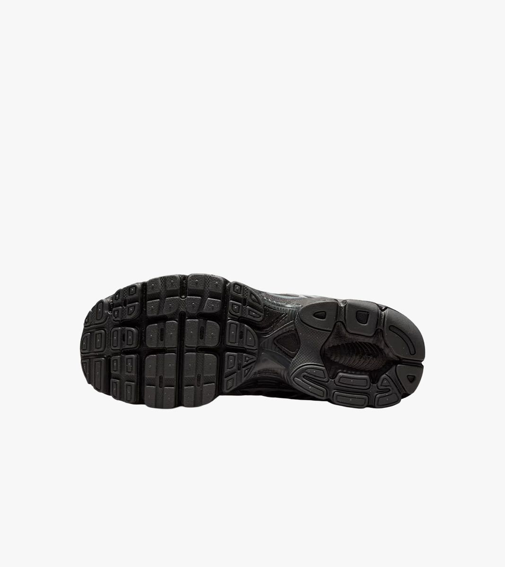 Black W NIKE AIR MAX MOTO 2K