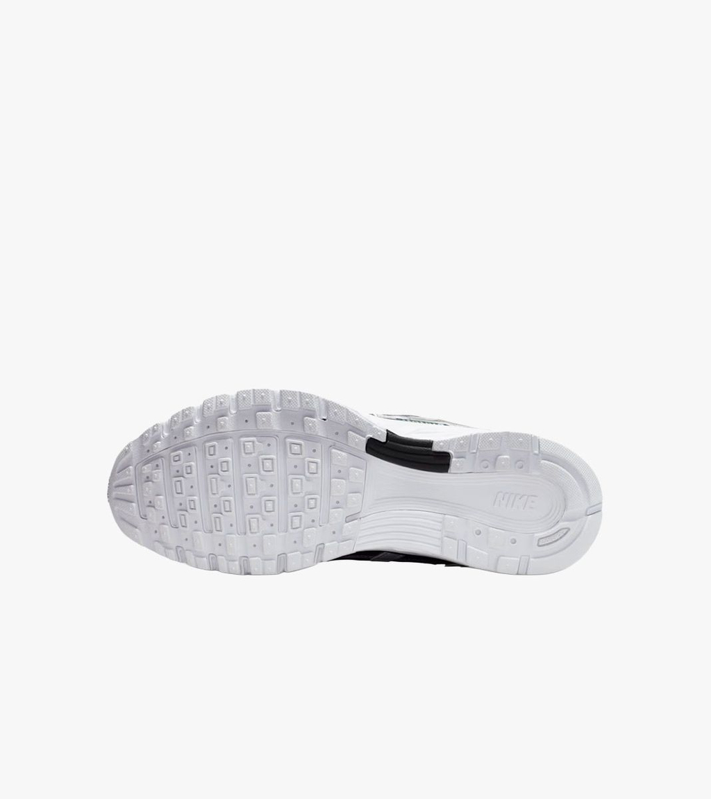Balta W NIKE P-6000
