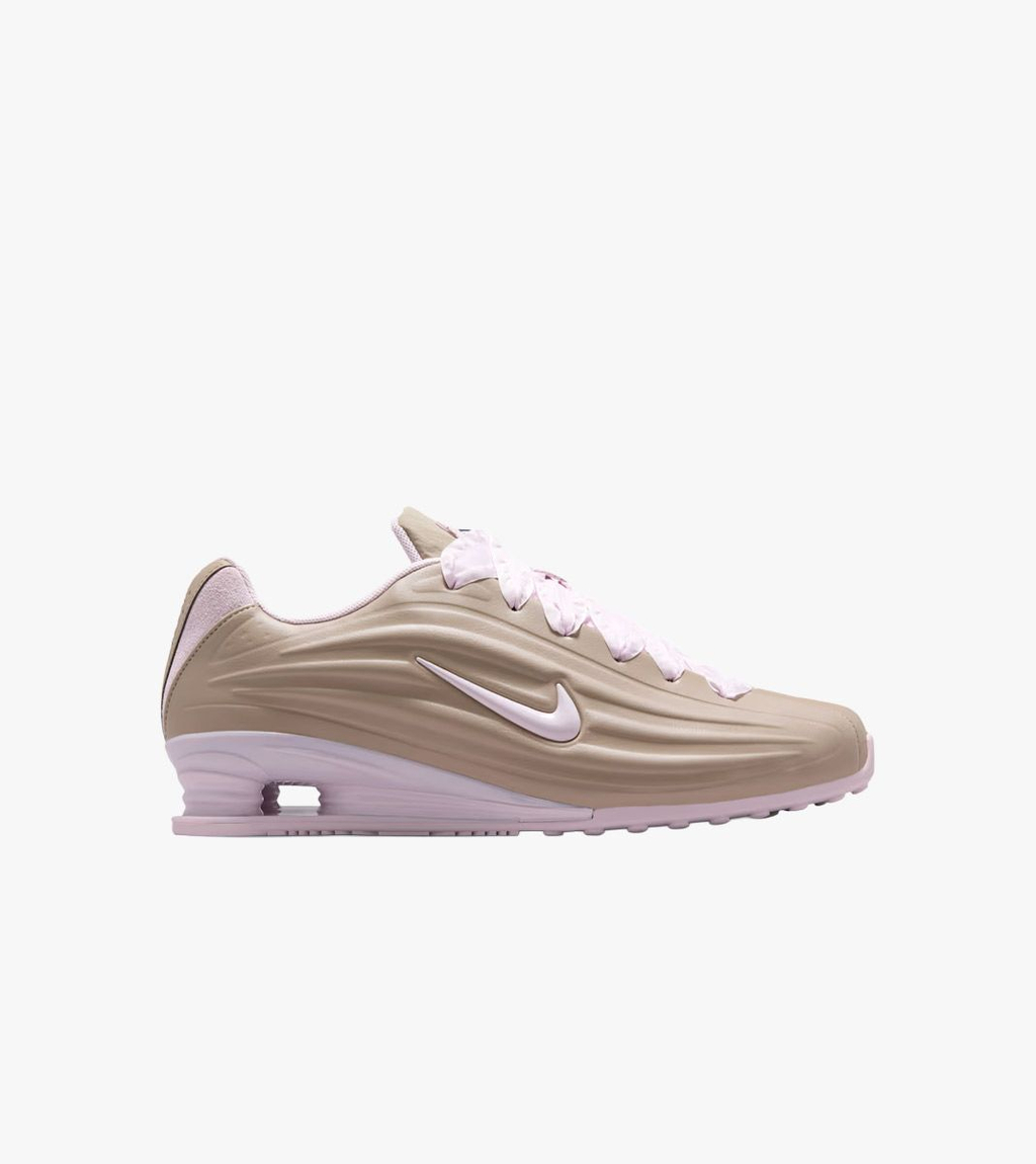 Brown W NIKE SHOX Z LACE