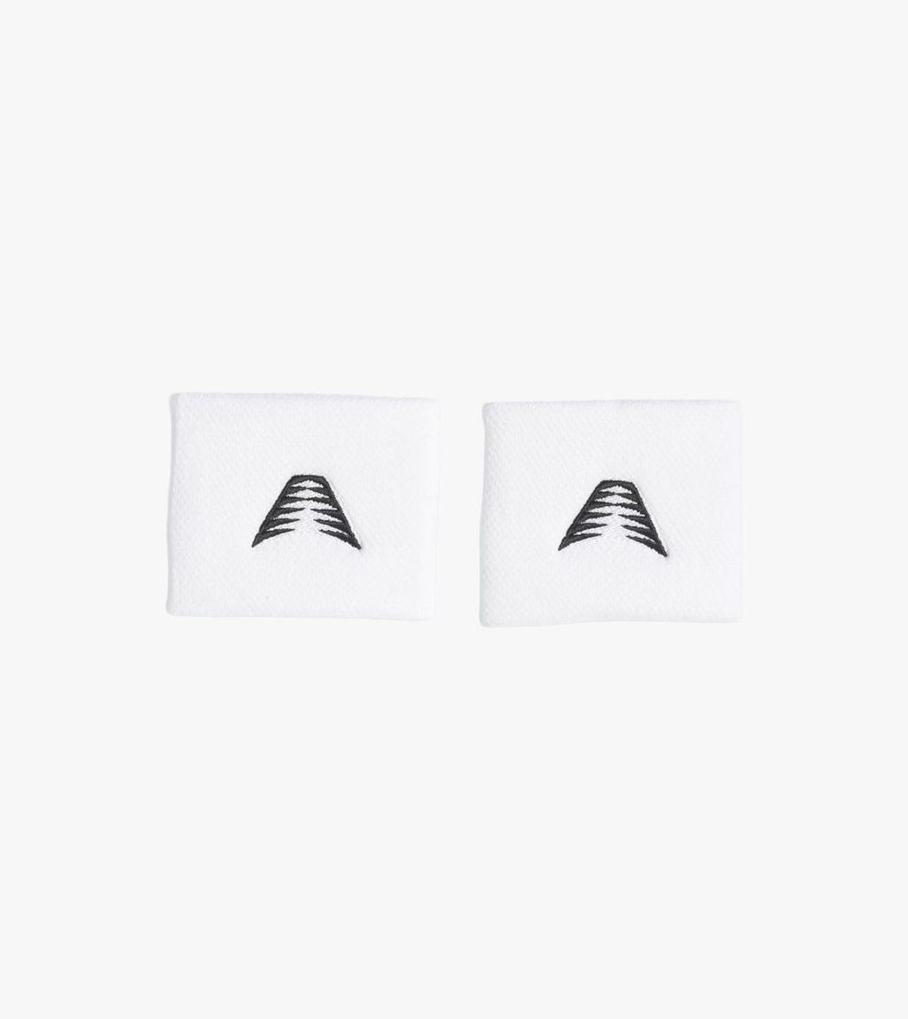Balta Ae wristband