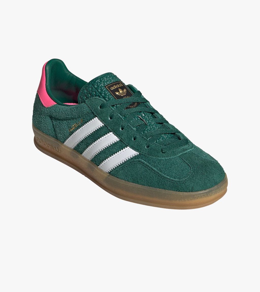 Roheline Gazelle indoor w