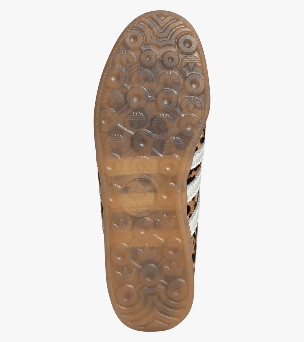 Krāsaina GAZELLE LO PRO W