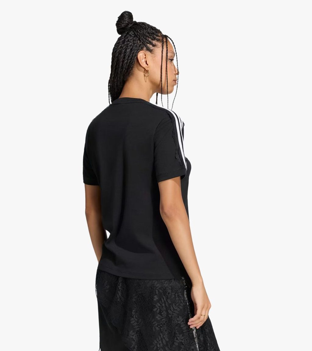 Must Lace 3s tee