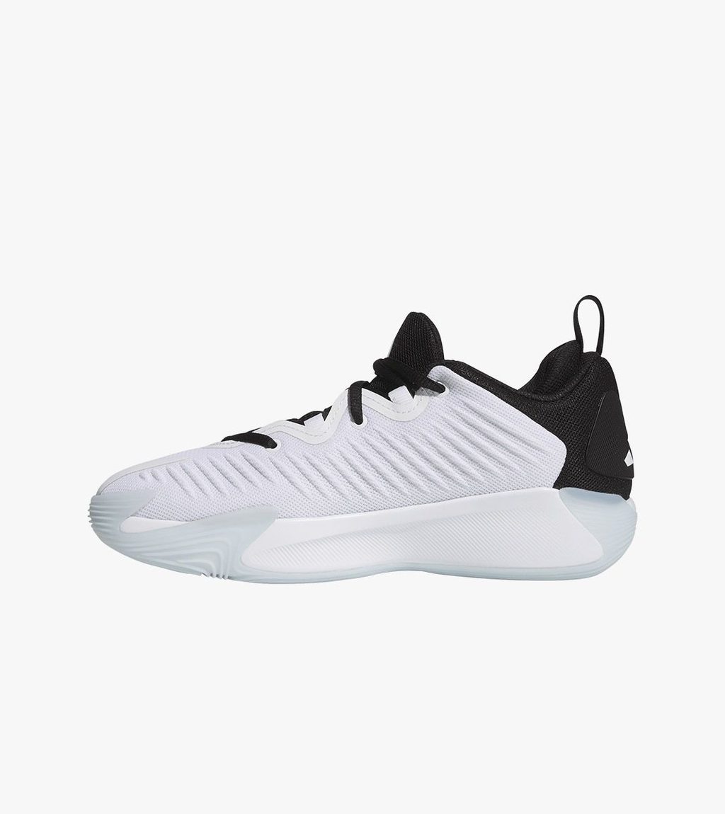 Vitt Adidas initiation