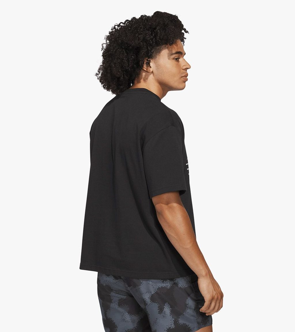Svart Anted gfx tee 2