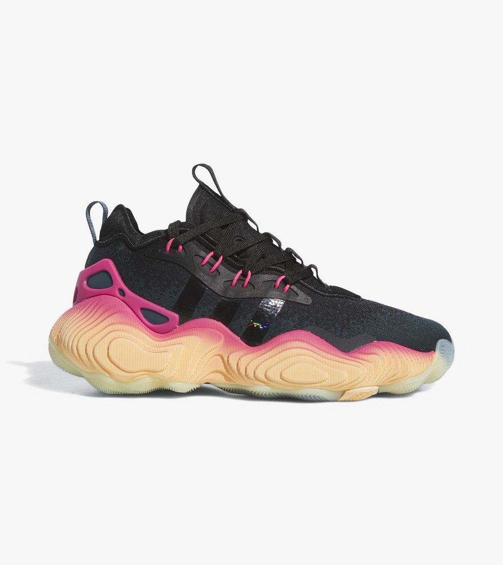 Black TRAE YOUNG 3 J