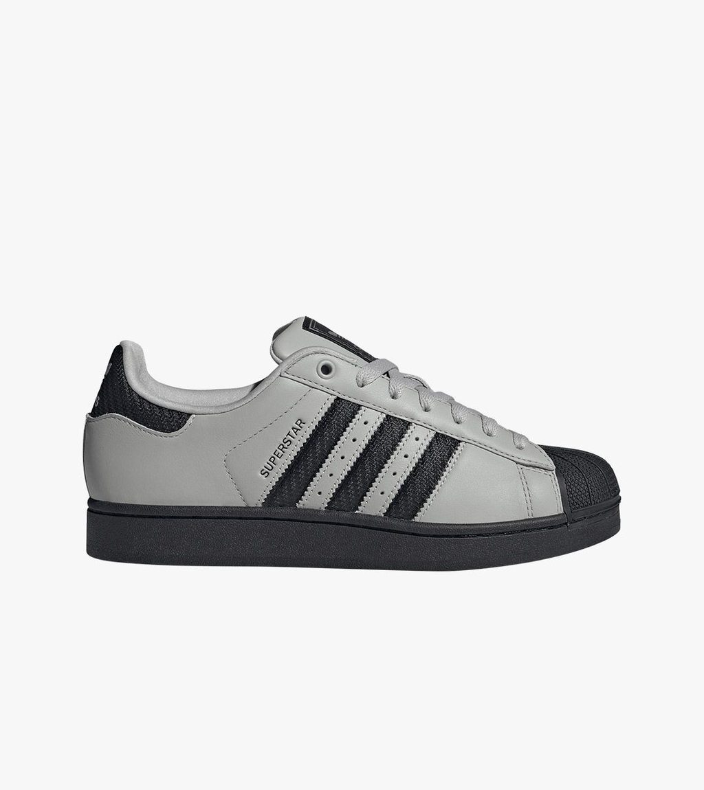 Harmaa SUPERSTAR II