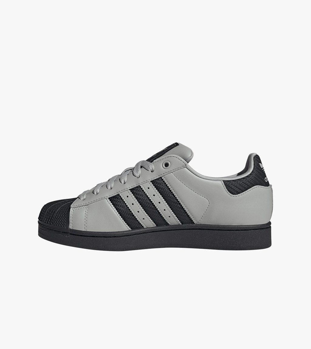 Harmaa SUPERSTAR II