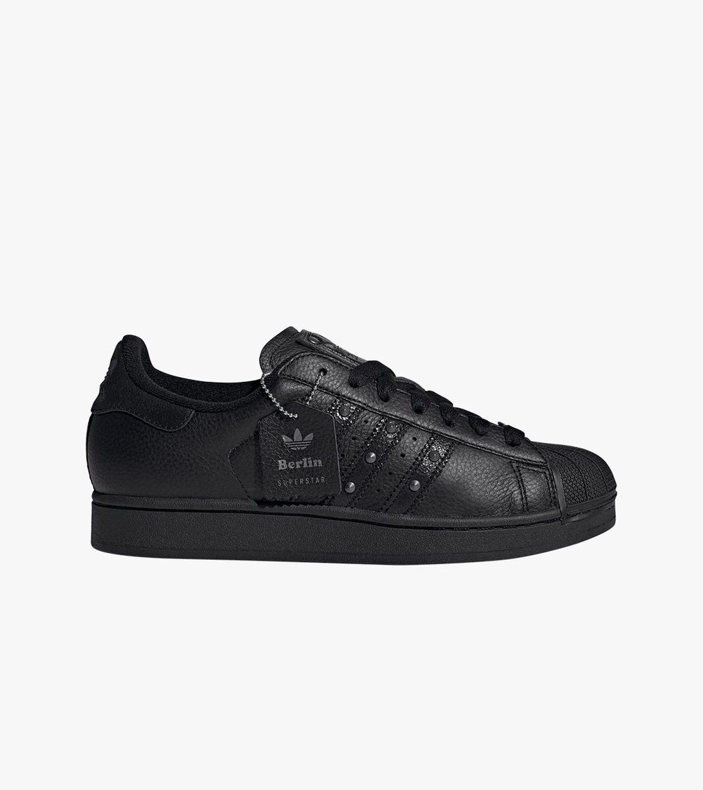 Melna SUPERSTAR II
