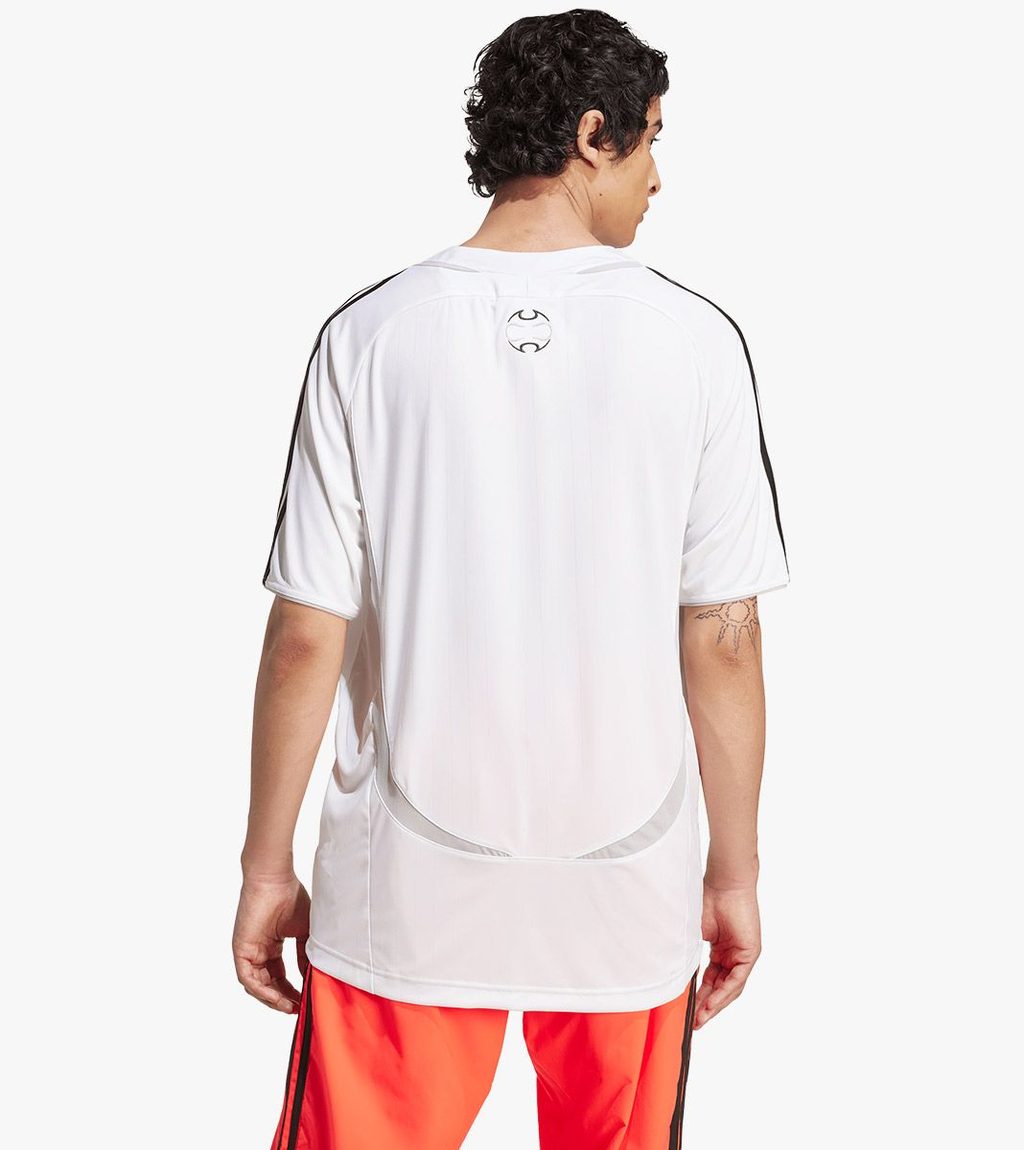 Balta Teamgeist tee