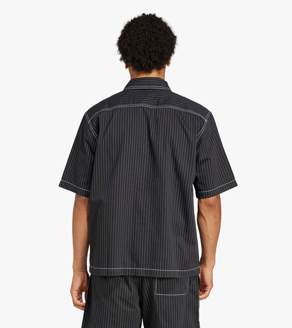 Juoda Wab  shirt