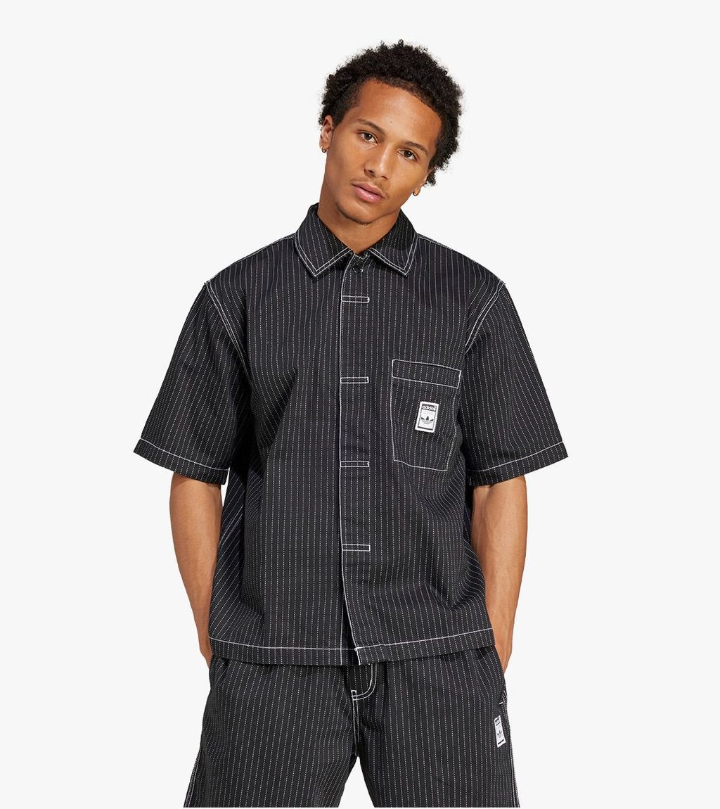 Juoda Wab  shirt