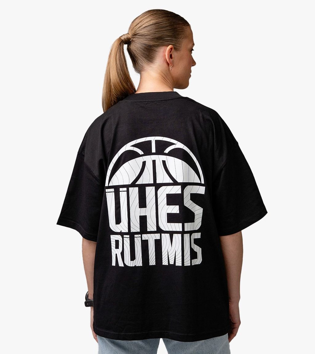 Must Estonia oversized 25