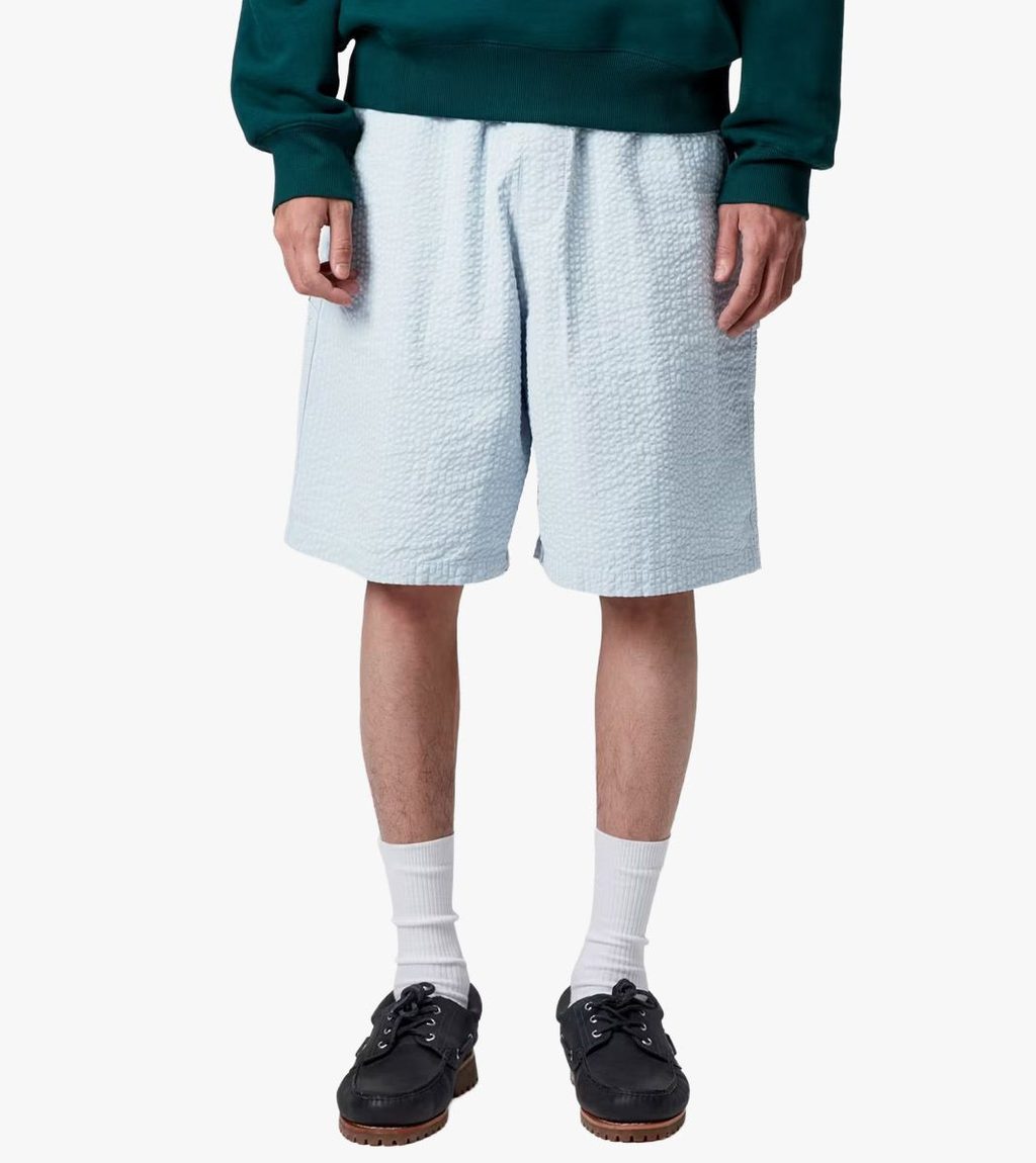 Helesinine Toland short