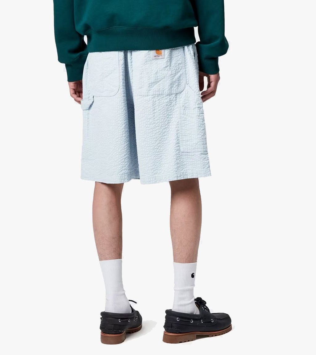 Helesinine Toland short