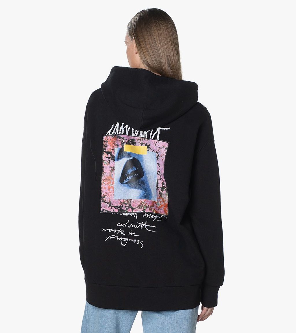Black W´ HOODED LIPS SWEAT