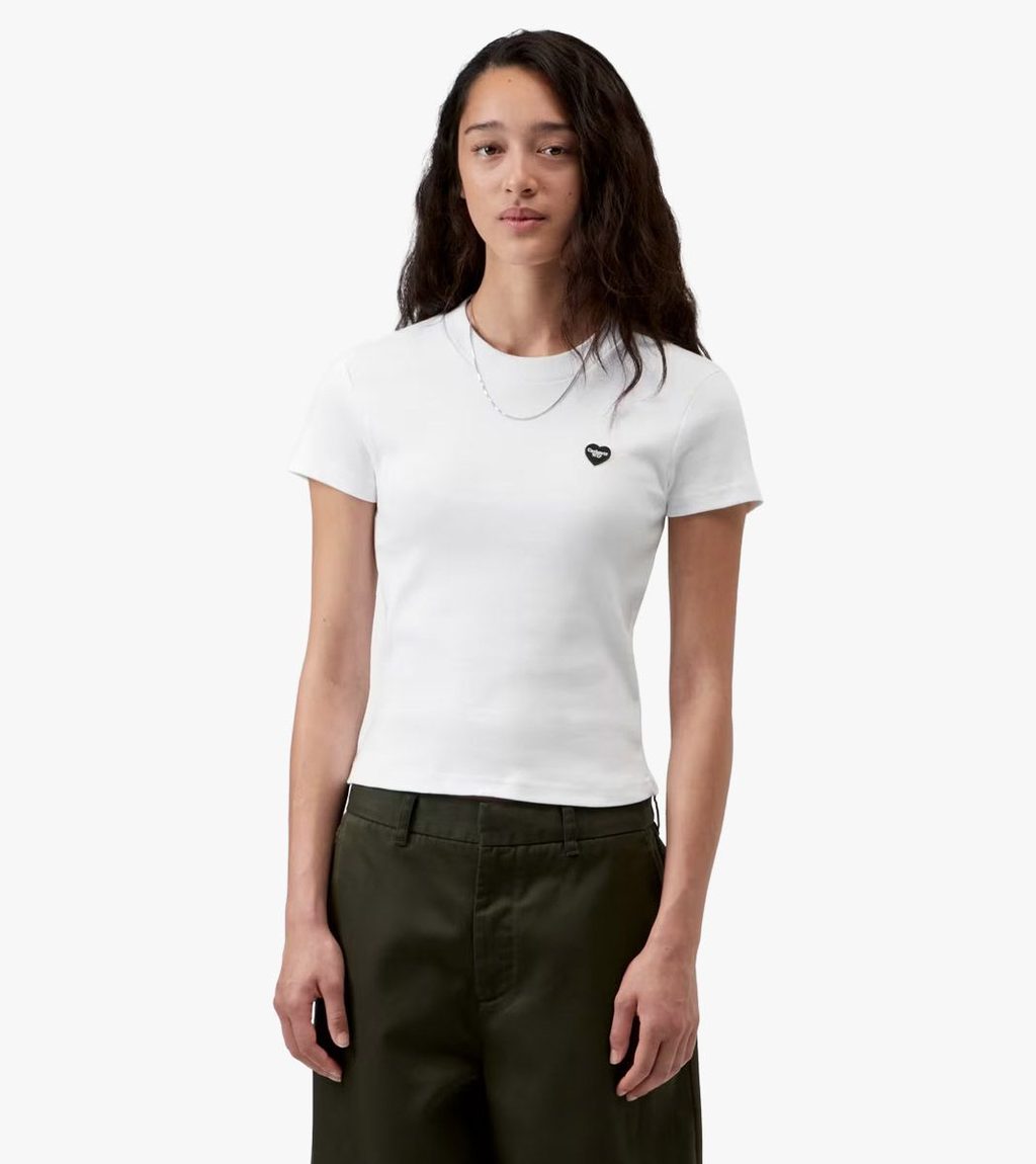 Valkoinen W´ S/S SMALL HEART PATCH T-SHIRT