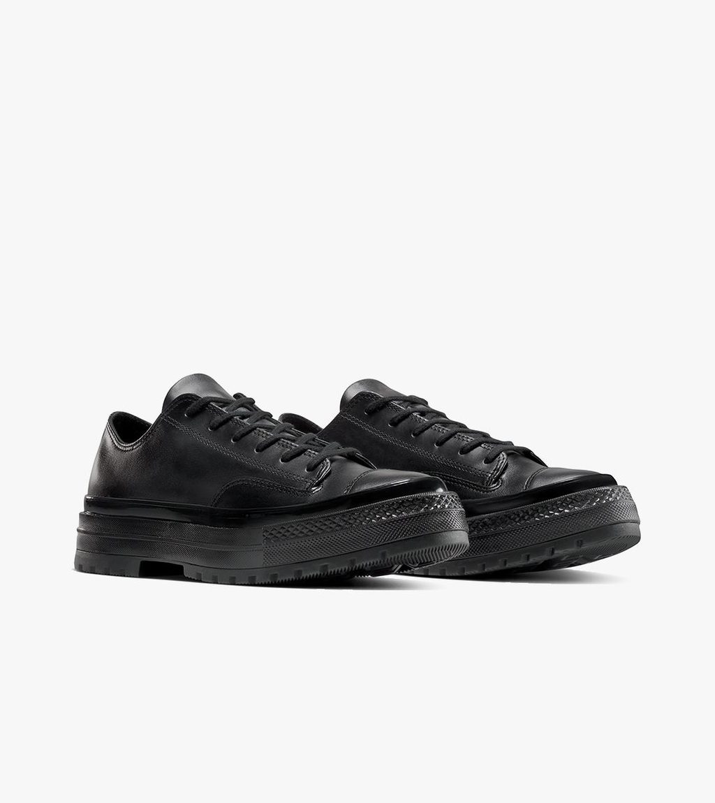Svart Chuck 70 national ox