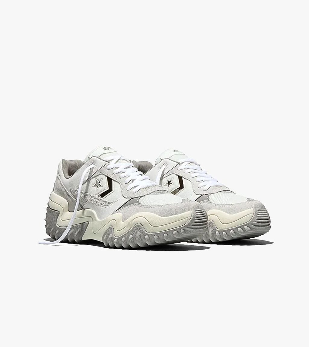 Balta Converse wave motion trainer ox