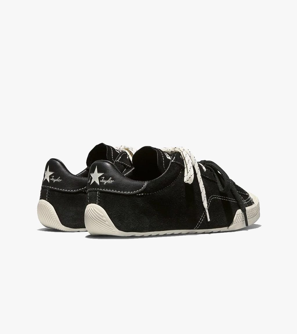 Juoda Ct lo ox