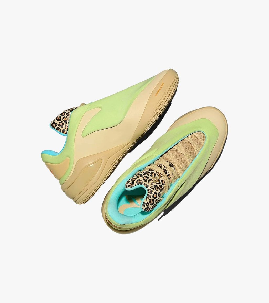 Mitmevärviline Shai 001 lace up ox last straw