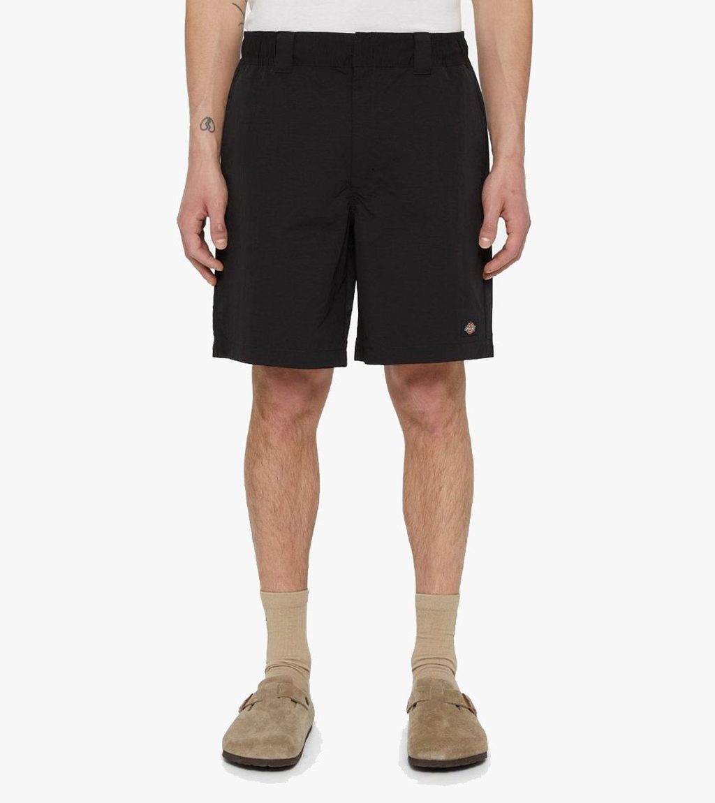 Juoda Fincastle short
