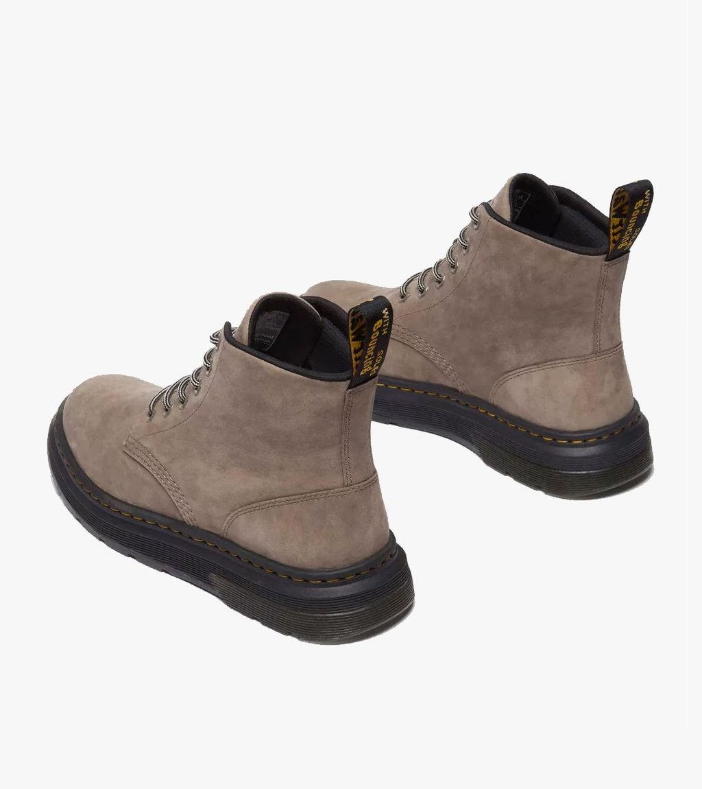 Beige Crewson chukka