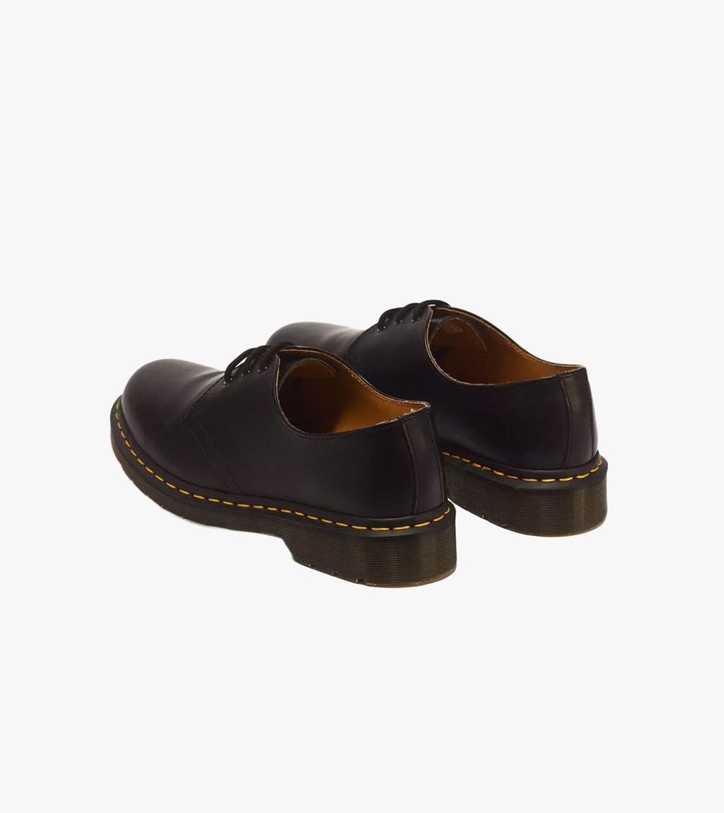 Black DR.MARTENS 1461