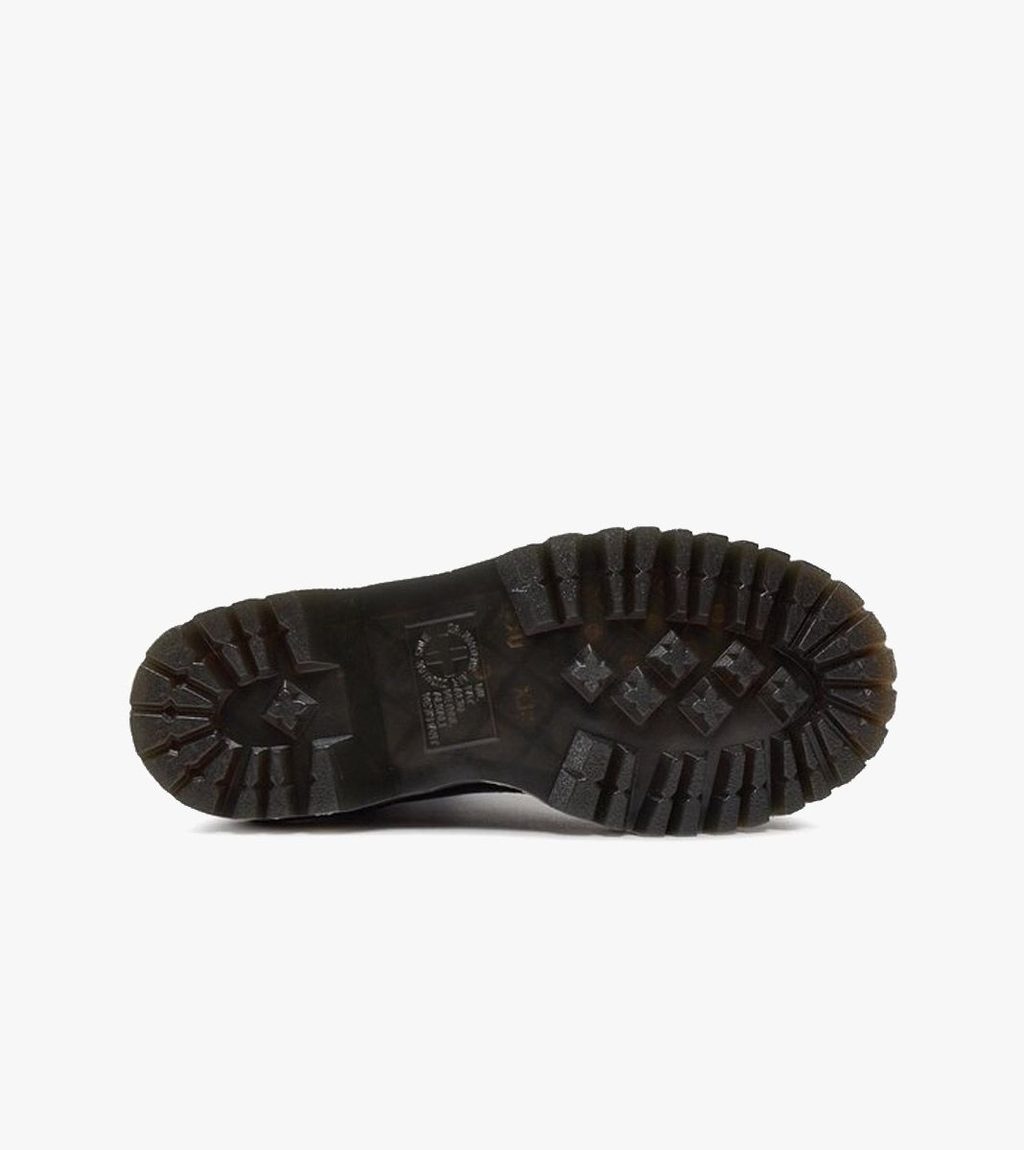 Juoda Jadon iii black pisa